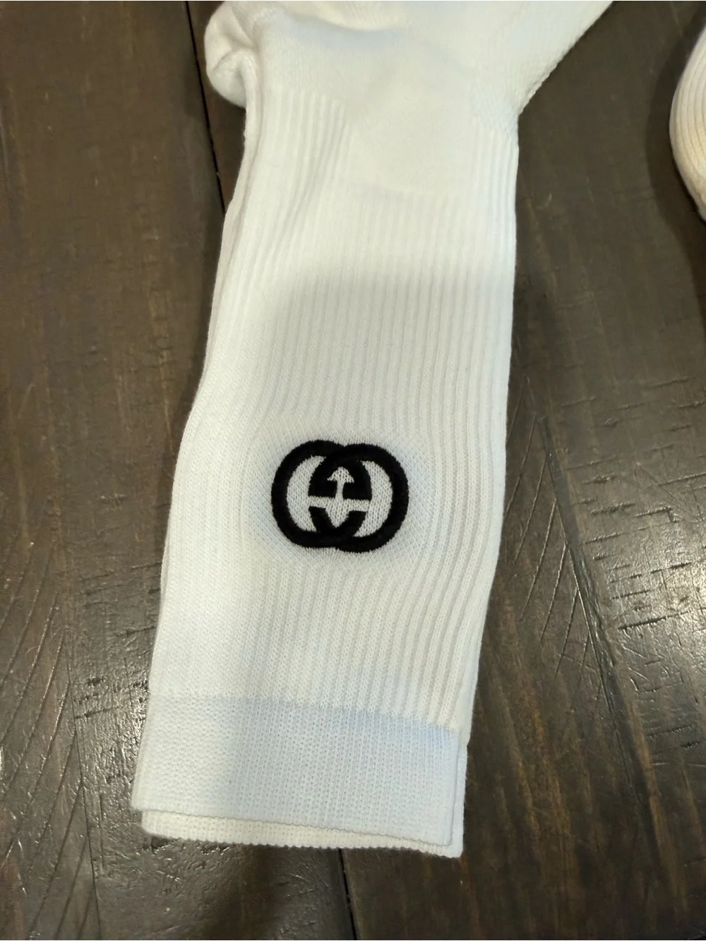 Lot of 5!!! Gucci Multicolor Logo Crew Socks Pack - White, Navy, Tan, Green, Red